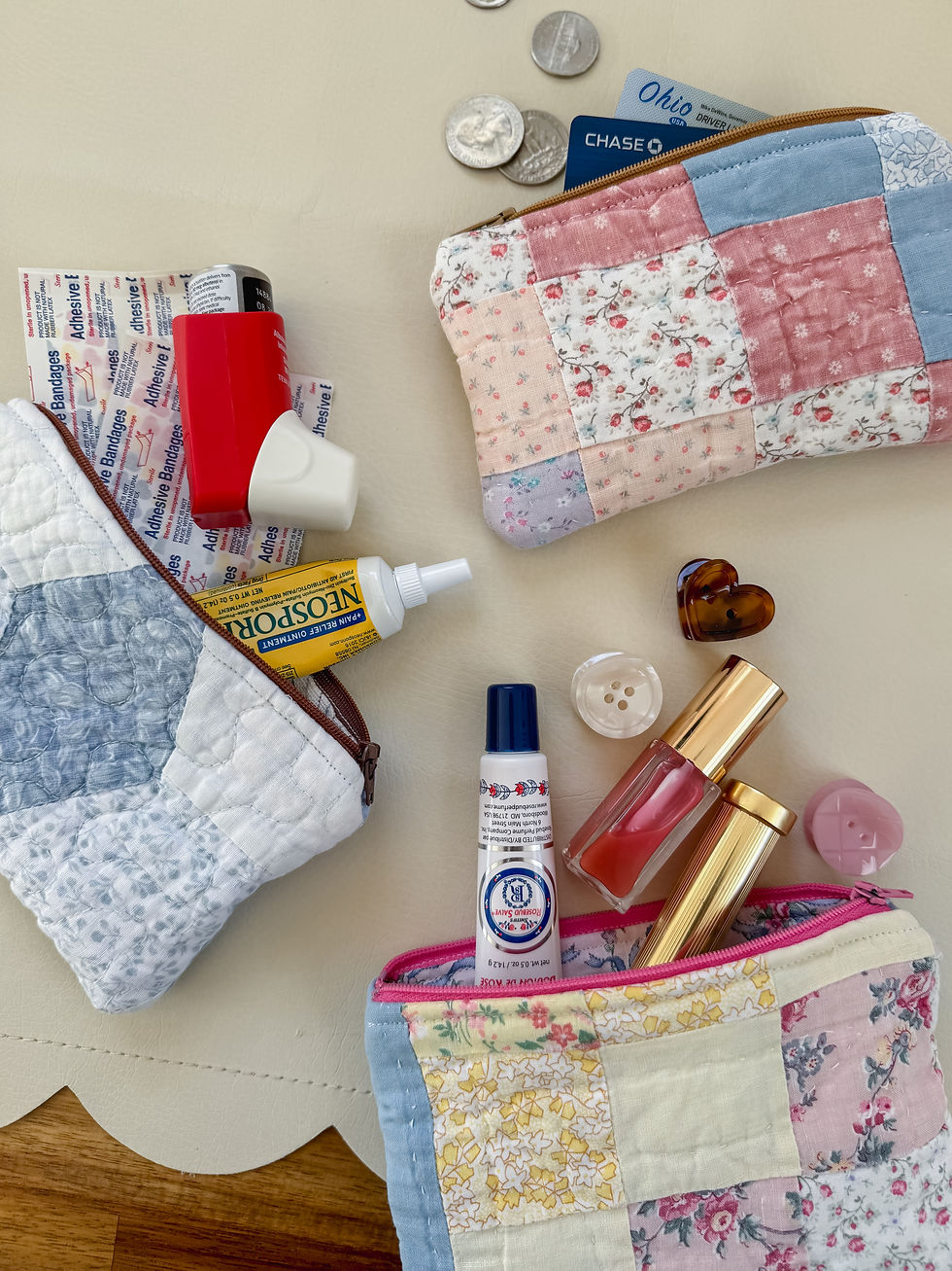 Thumbnail: Mini zip pouch