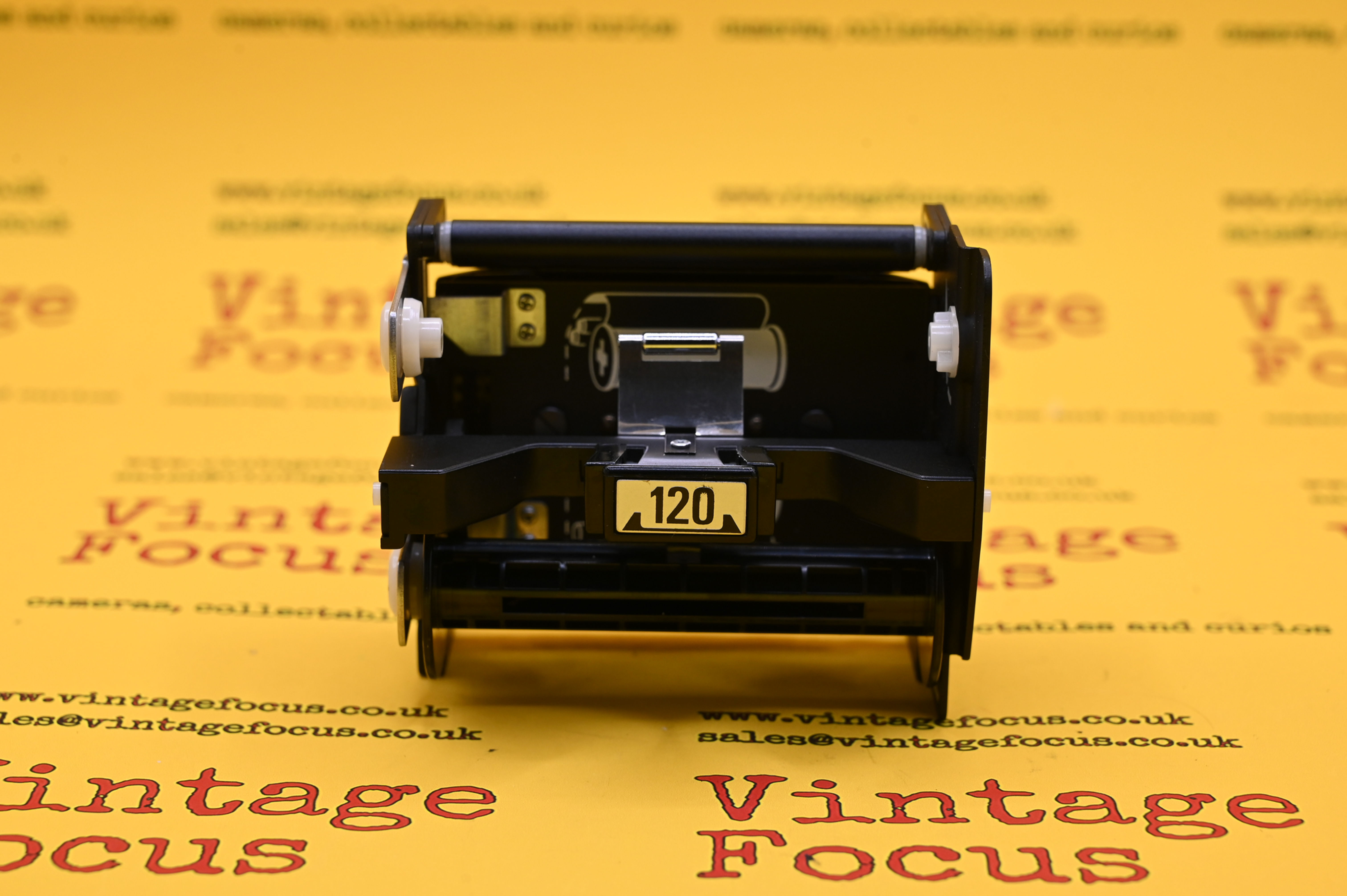 Mamiya 645 film insert