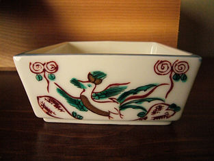 九谷焼小鉢 KOBACHI, Bol carré en porcelaine KUTANI-YAKI (lot de 5)