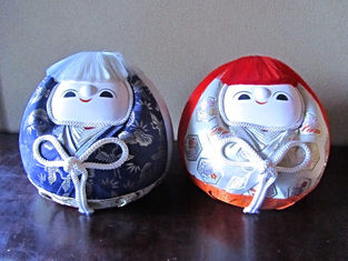 HINA DARUMA, poupée