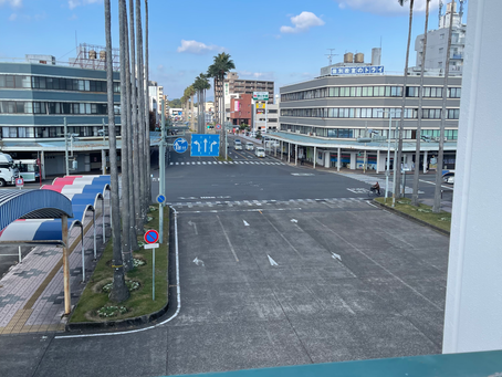 【日記】AIによる完全自動運転には専用レーンが必須だと思う