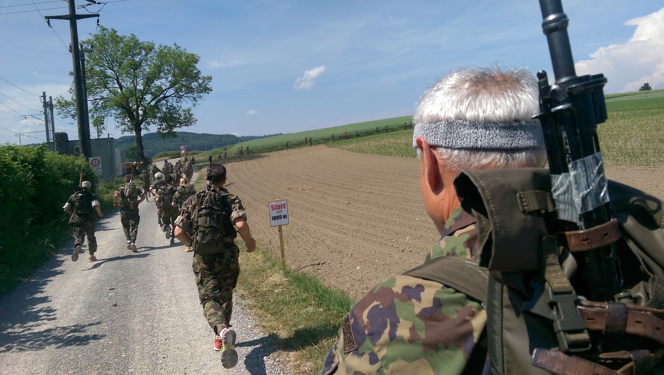 1 km nach dem Start am 300. Waffenlauf