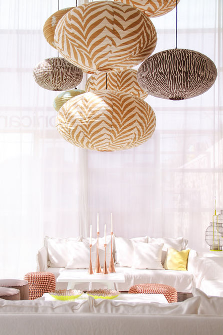 lamparas del local de monica melhem en punta del este - espacio decorado por el Estudio Melhem Churba