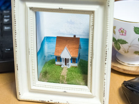 作品紹介:丘の上の一軒家