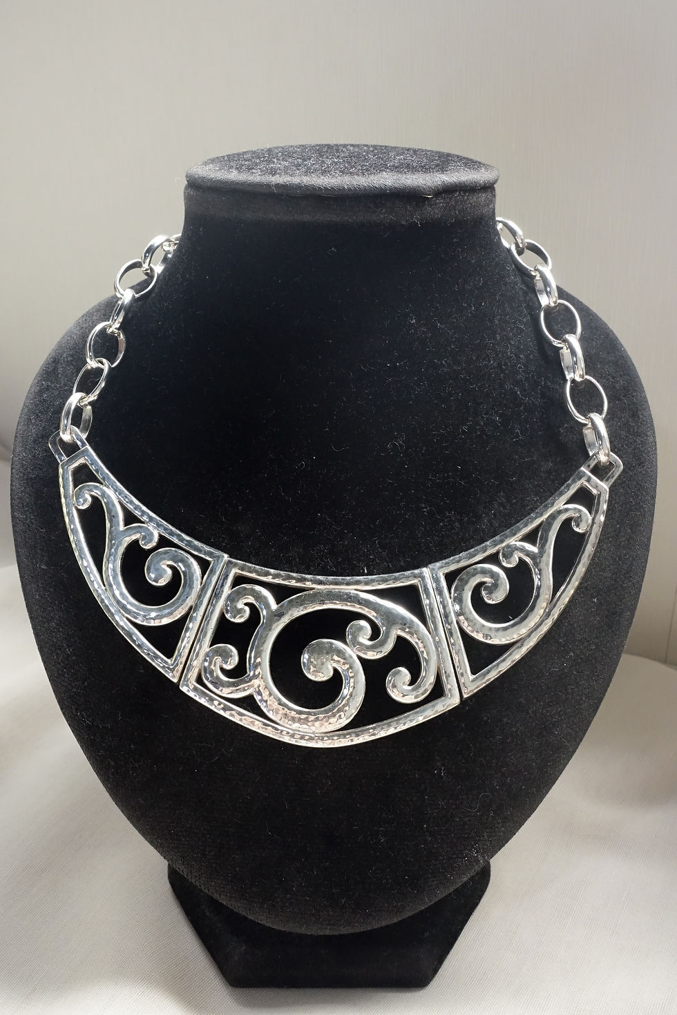 Brighton large 3 sectioned hollow out swirl silver plated necklace