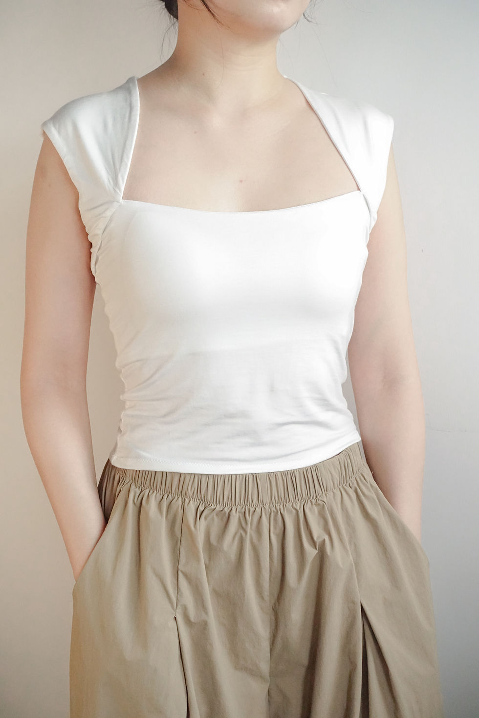 Queen Anne Collar Tank Top Open Back Sewing Pattern KeeperHK jersey knit queen anne collar top
