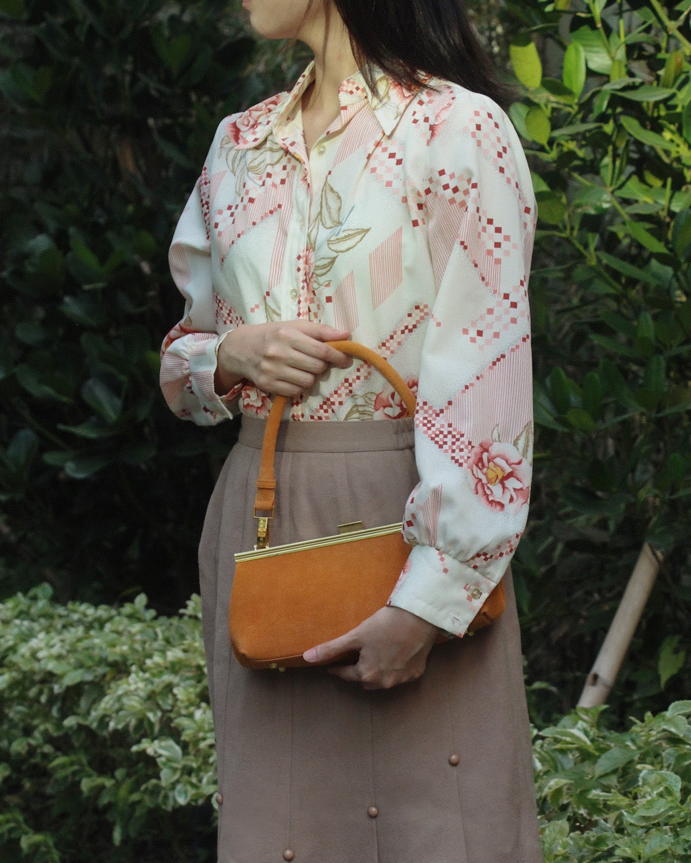 1960s Mild yellow floral shirt