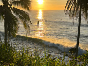El Salvador - Surfers' Paradise