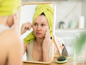 🌱 What no one tells you about hair growth during menopause (and what you can do about it)🌱