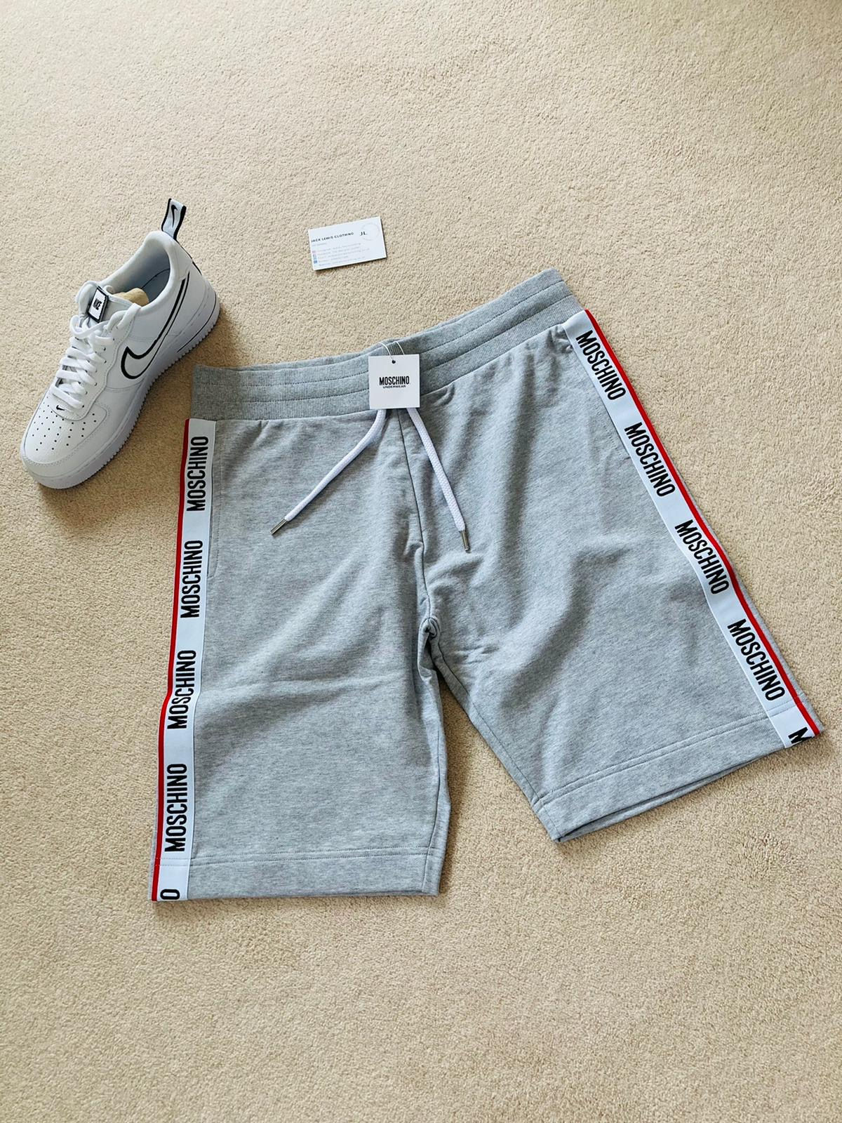 Moschino shorts Size M