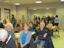 20130319 Miteinenderteilen 1 (2).JPG