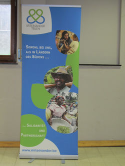 20130319 Miteinenderteilen 1 (7).JPG