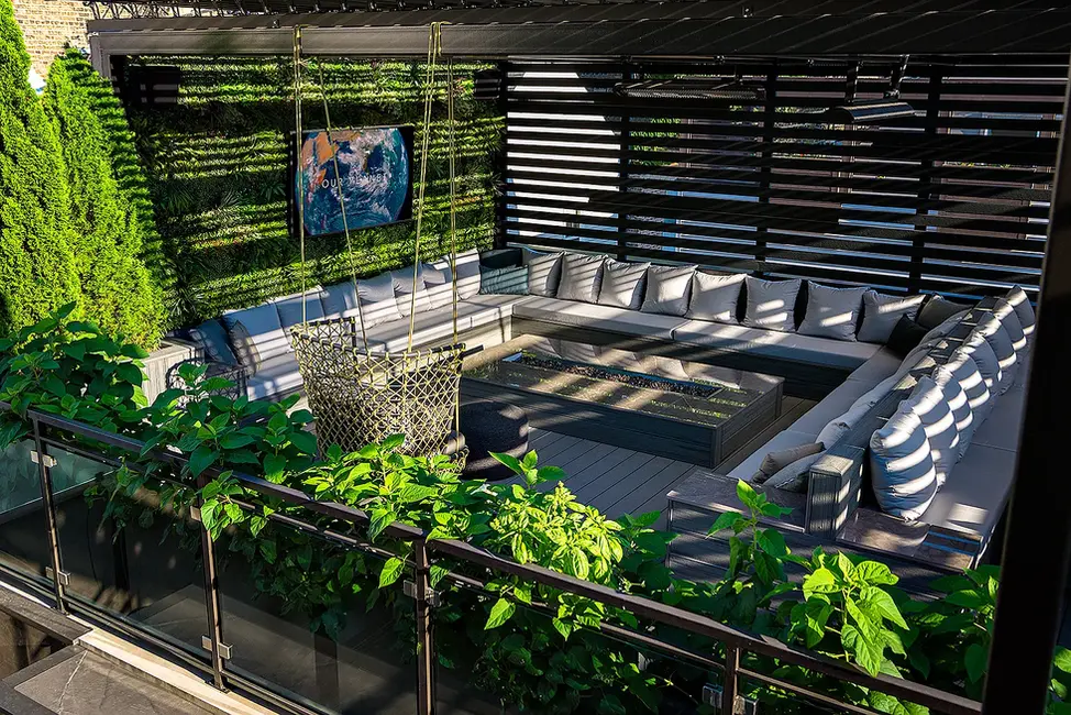 Chicago luxury residence featuring Casali custom glass railing with Lux champagne mesh, satin mocha Line interior doors, bathroom enclosures, and a bespoke Velluto Vase—showcasing Italian elegance and craftsmanship throughout.