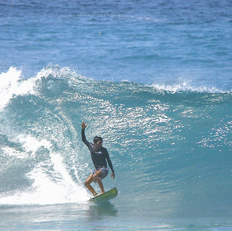 Surfing with coco dragon sumbawa bali lombok_edited.jpg