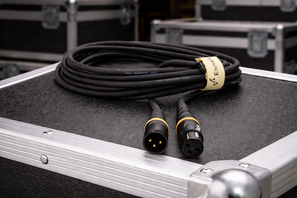Enova XLR microphone cable for studio recording, live sound, and balanced audio signal transmission