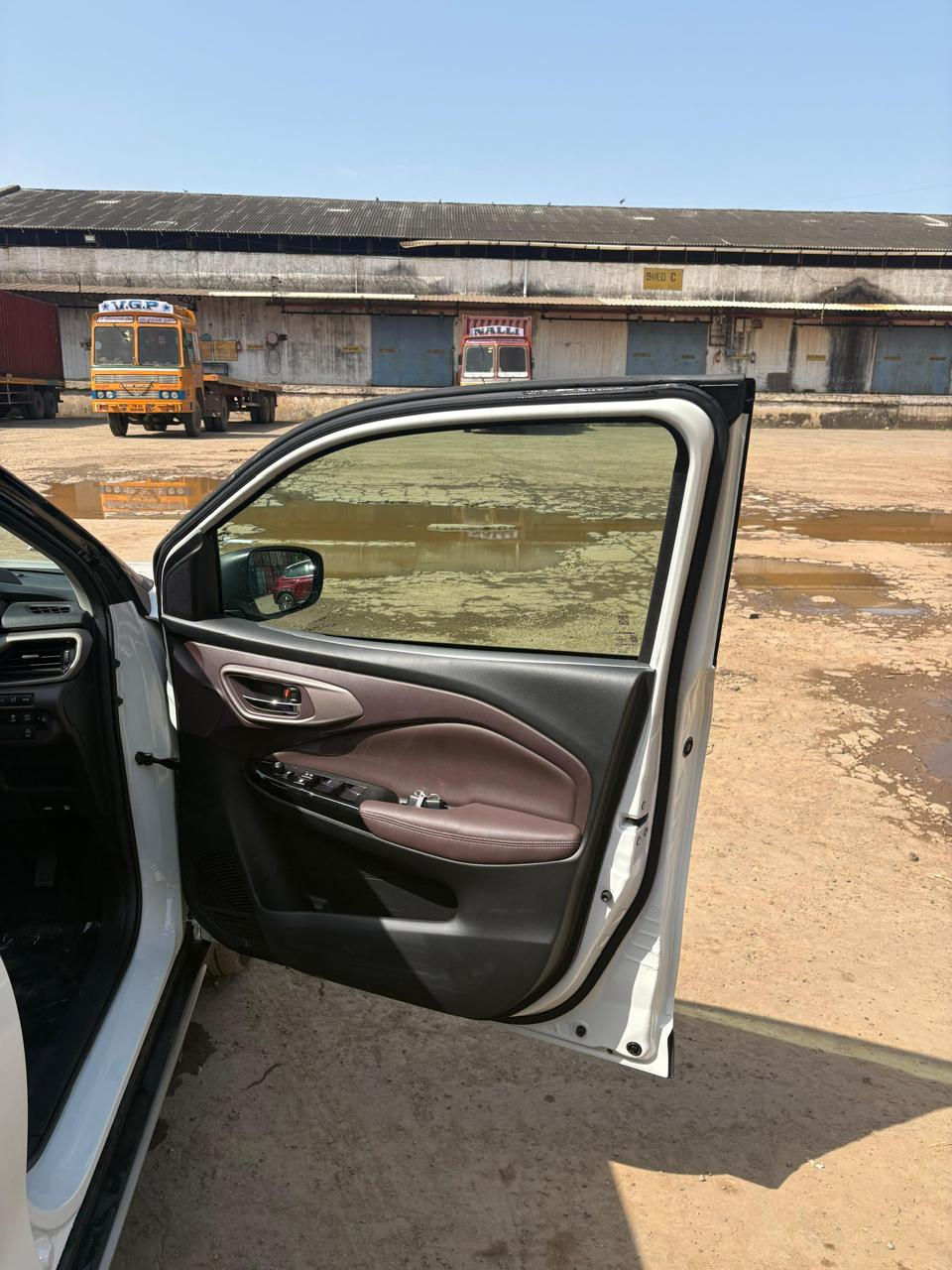 الصورة المصغرة: Toyota Urban Cruiser Taisor