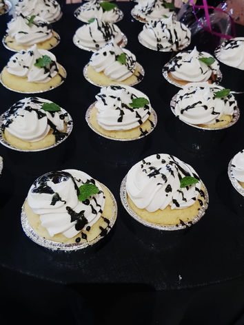 Custom cupcakes