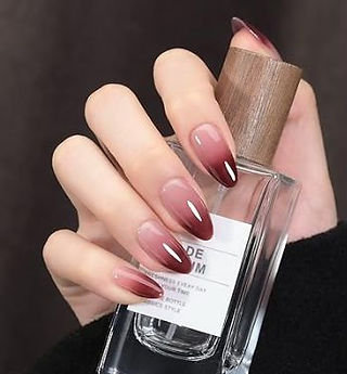 uñas almendra diseño