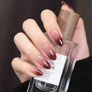 uñas almendra diseño