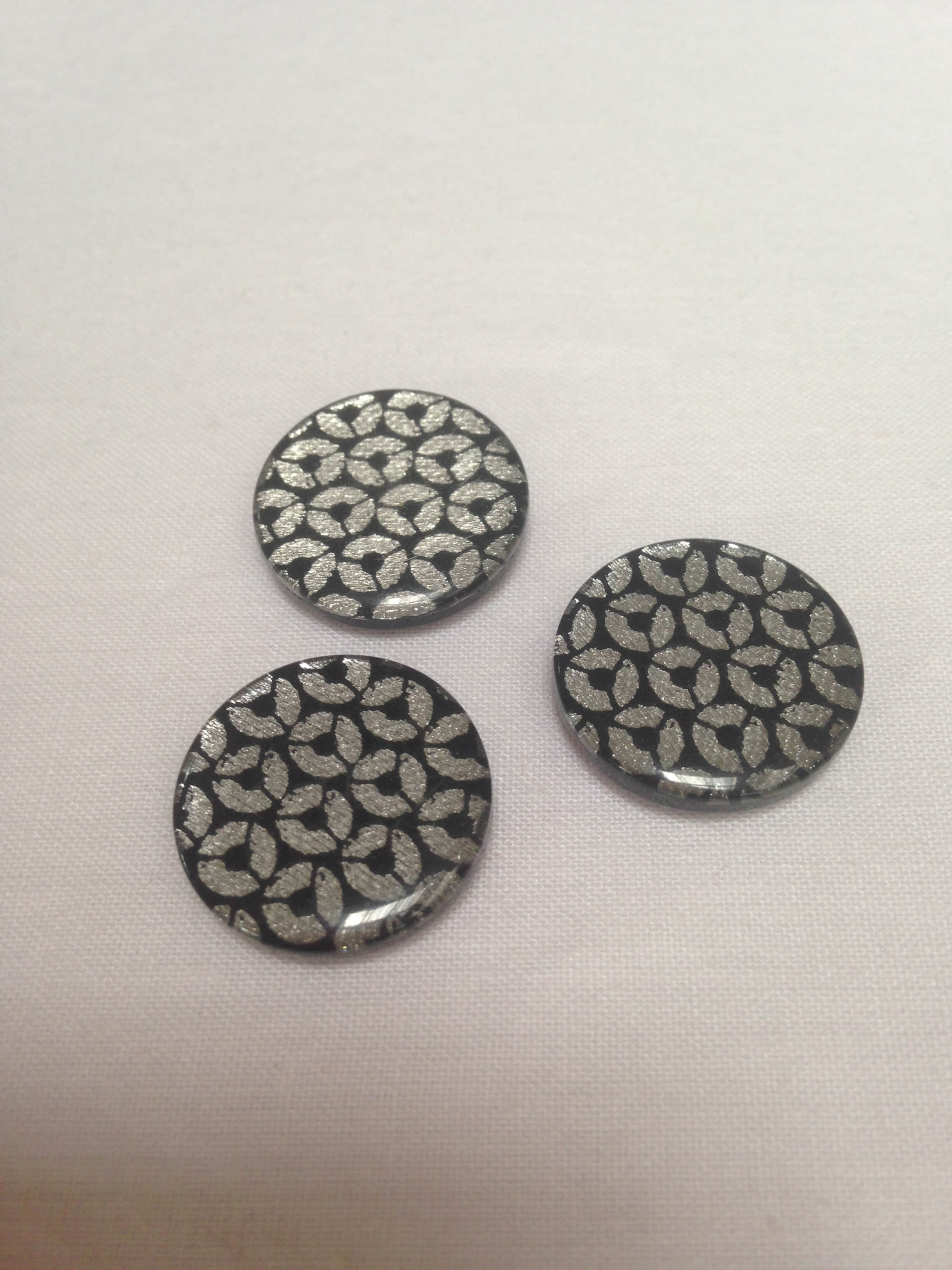 Circle Button - Bouton cercle - Asamani Fabrics