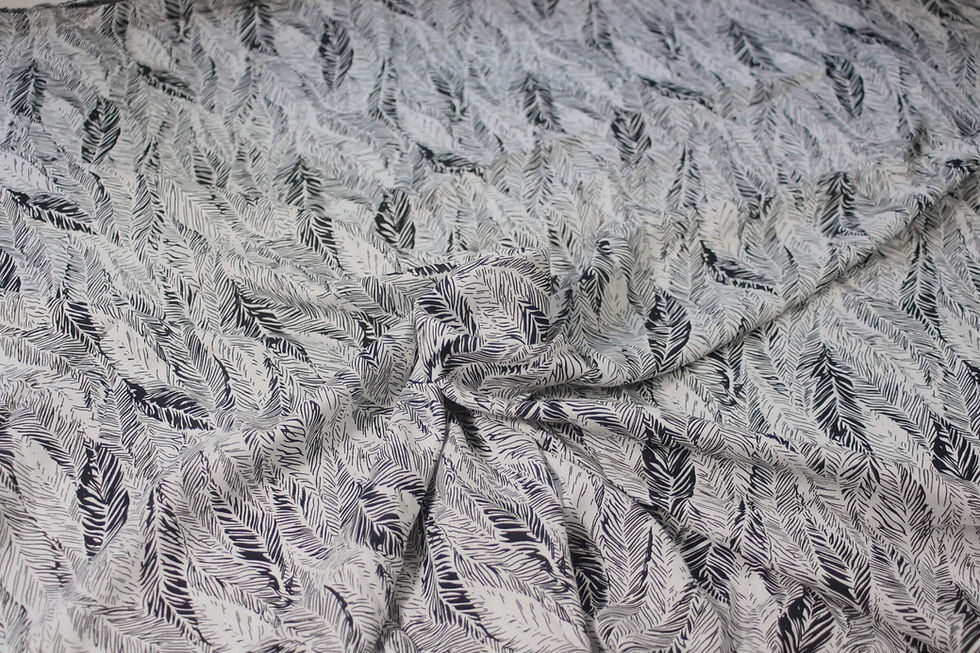 Feather Print Viscose Fabric - Tissu viscose imprimé plumes - Asamani Fabrics