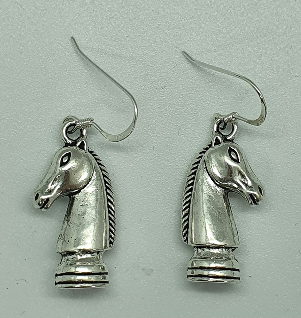 Thumbnail: Knight chess piece earrings