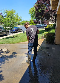 20250508_120317_edited.jpg