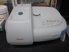 UV vis spectrometer
