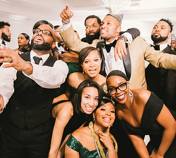 Deluxe Event Group.jpg