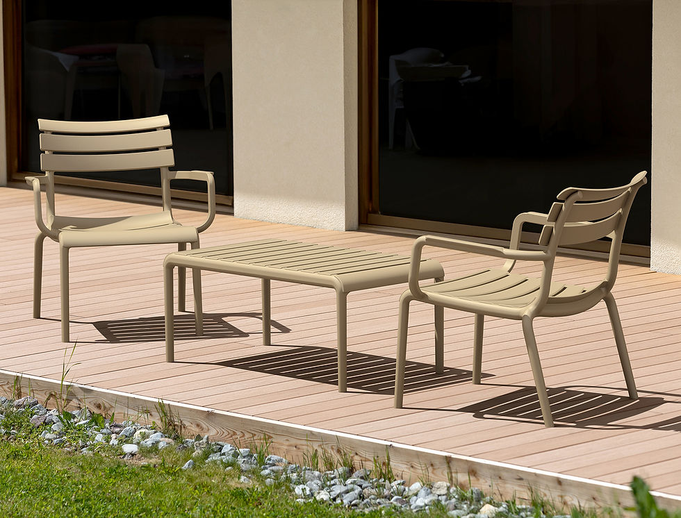 Garten Beistelltisch und Gartenbank