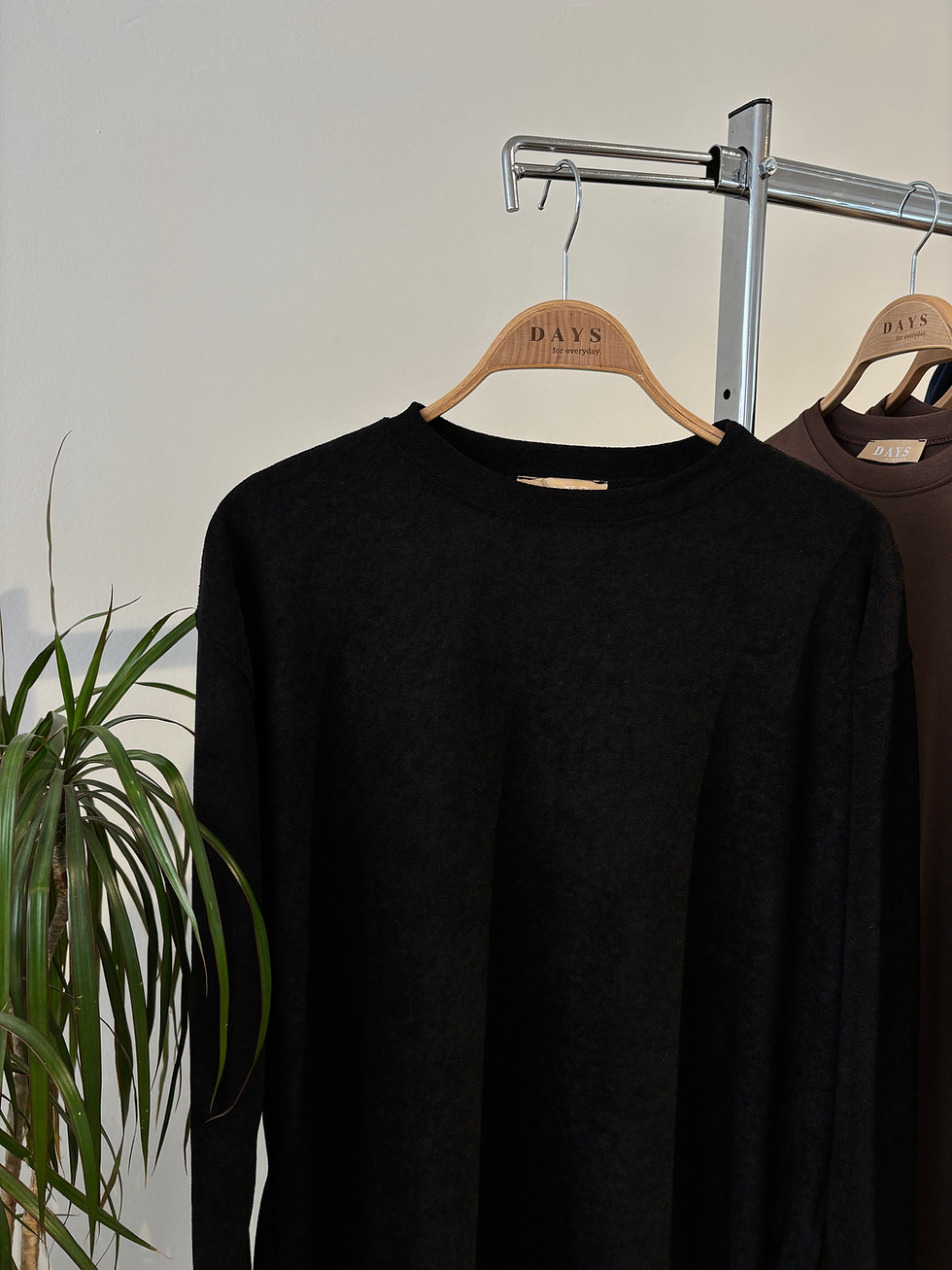 Küçük resim: All Day Terry Long Sleeve T-Shirt