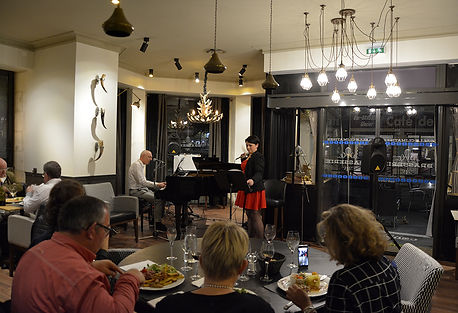 Marc Brochet et Caroline Devergne, So in Love, en concert