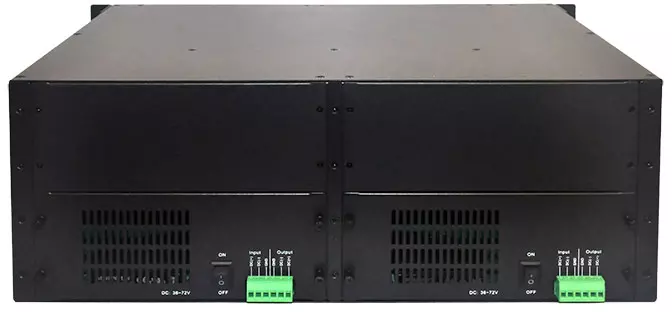 PK3000-4U-traseiro.webp