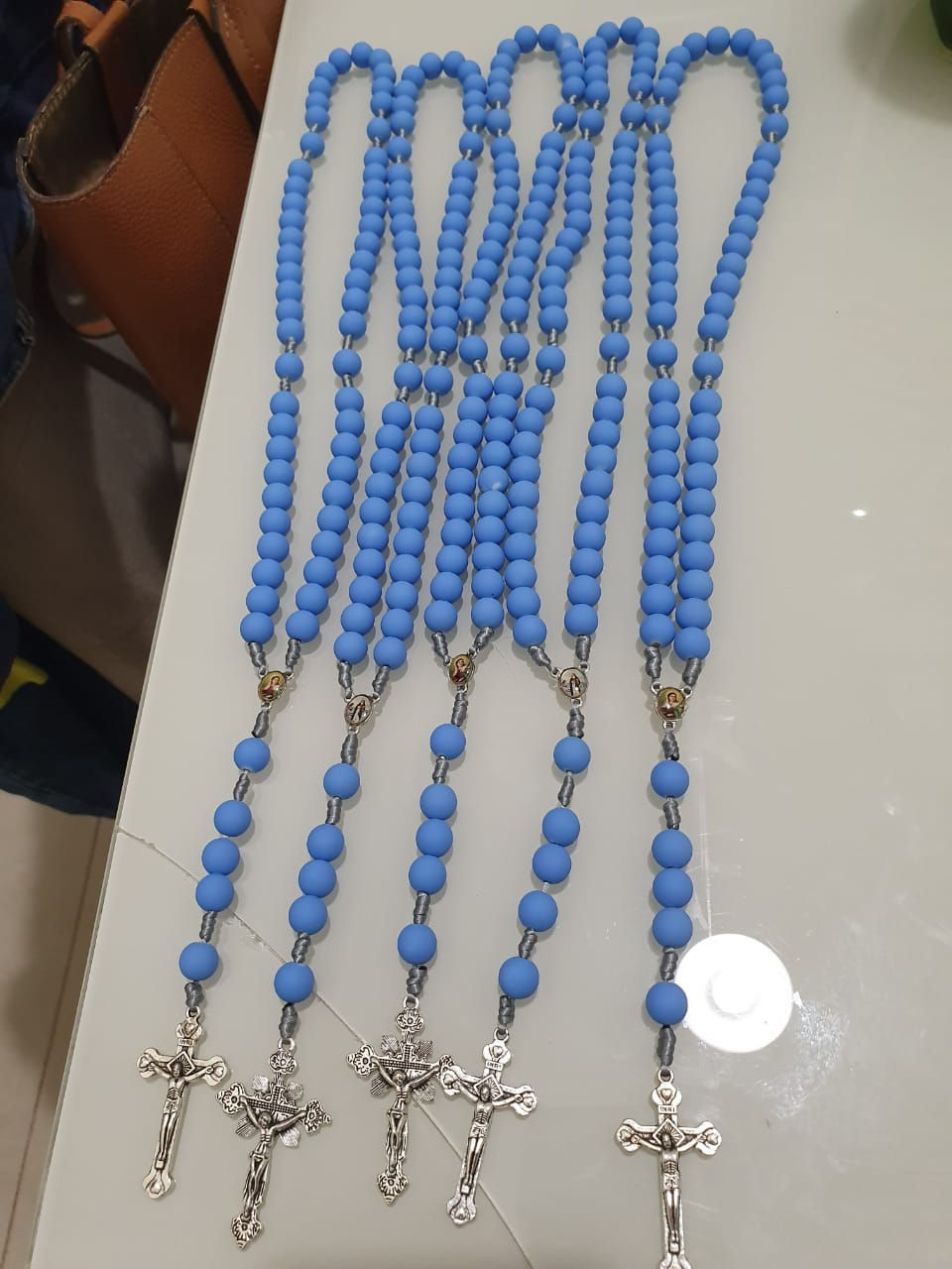 Terço contas emborrachadas azul