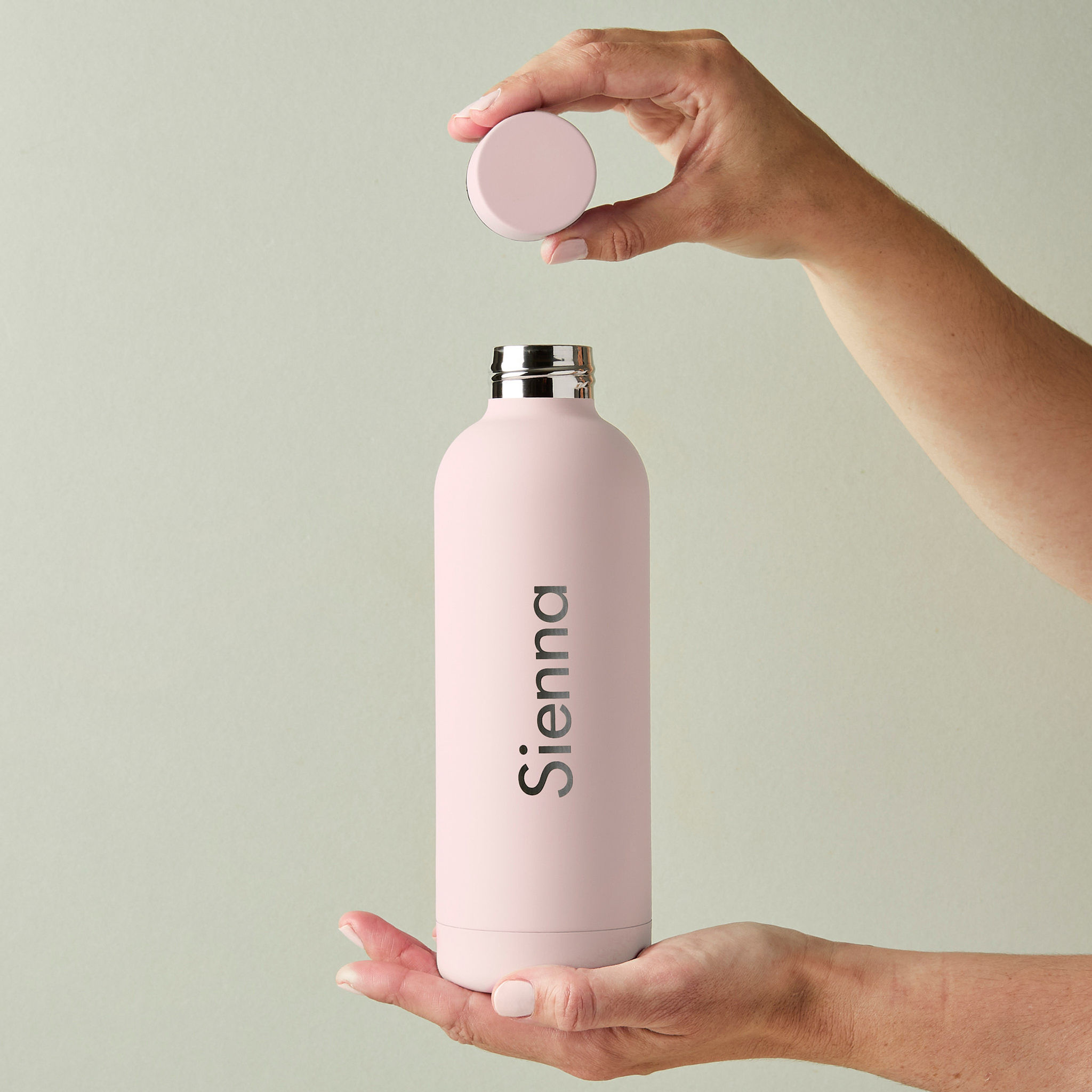 Custom engraved screw cap insulated water bottle