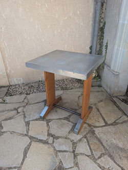 table de bistrot carré
