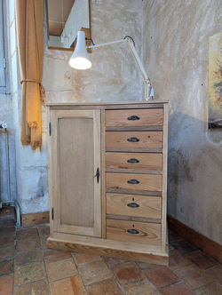 meuble de métier ancien