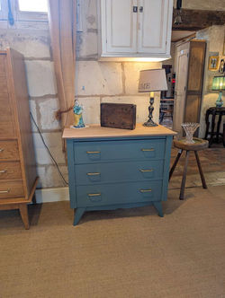 commode vintage