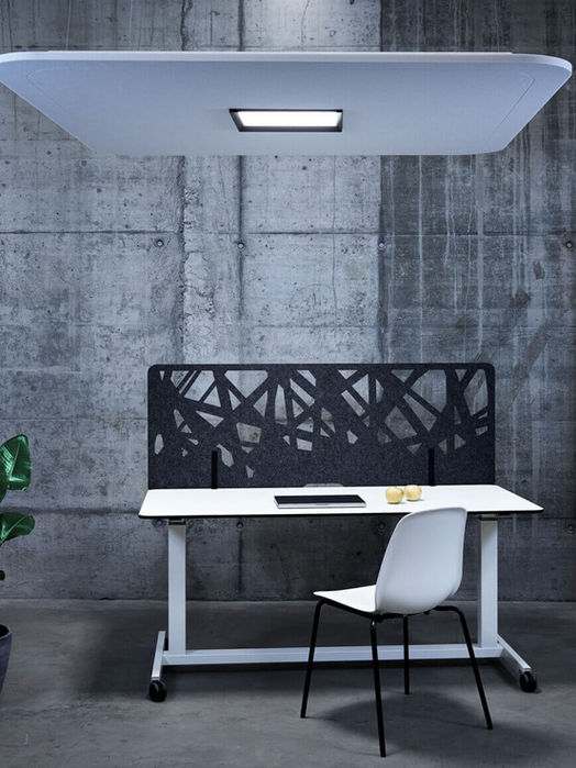 Soluzione acustica AKUPET con illuminazione a LED integrata – soluzione fonoassorbente e luce ambientale per interni moderni | Akuproject Italia