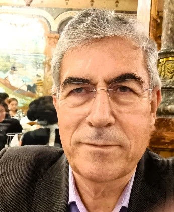 Hugues Plaideux
