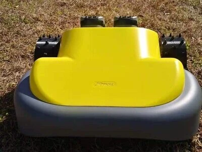 Interesting mower huh? It's all electric and completely remote controled!!