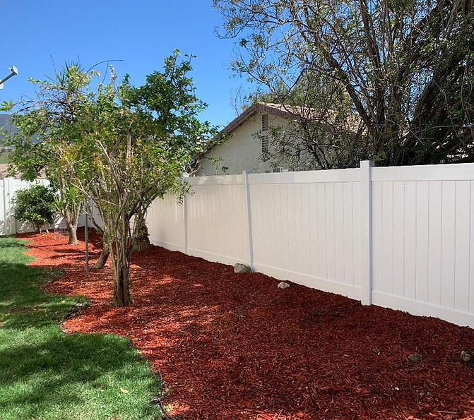 New side fence.jpg