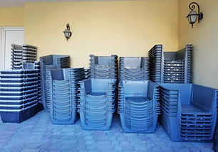 Animal travel crates