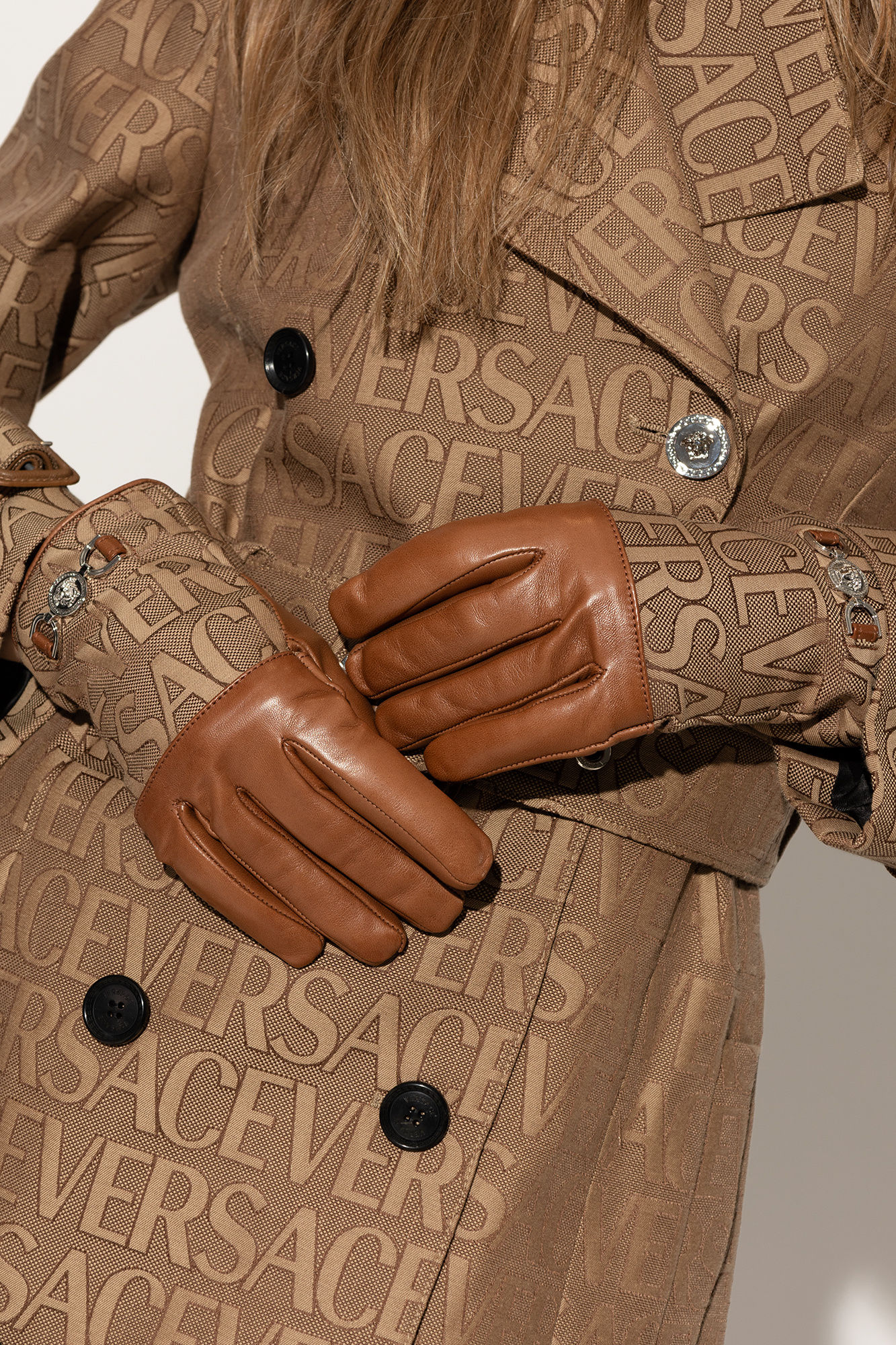 VERSACE BROWN GLOVES WITH LOGO