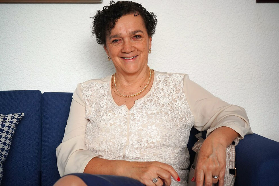 "Un alumno que ha sido bien evaluado acepta una calificación reprobatoria y asume el reto. Uno que se sacó 10 y no sabe por qué es el peor maleducado de todos, porque no ubica dónde estuvo su desarrollo", dice María de Lourdes López Gutiérrez.