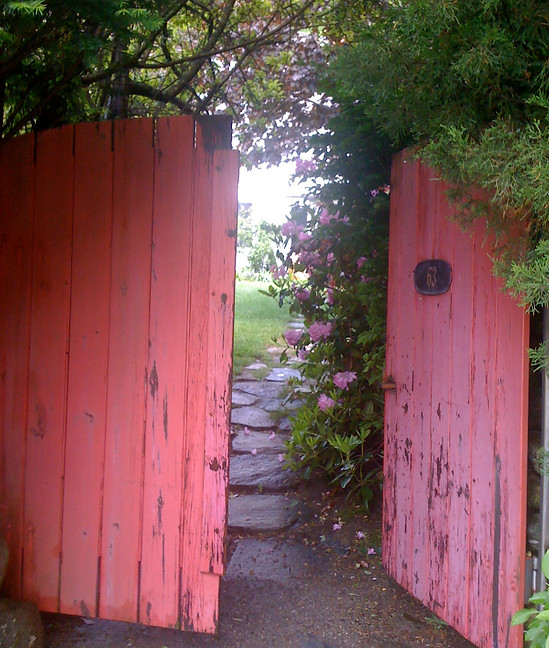 Red Gate Davenport copy.jpg