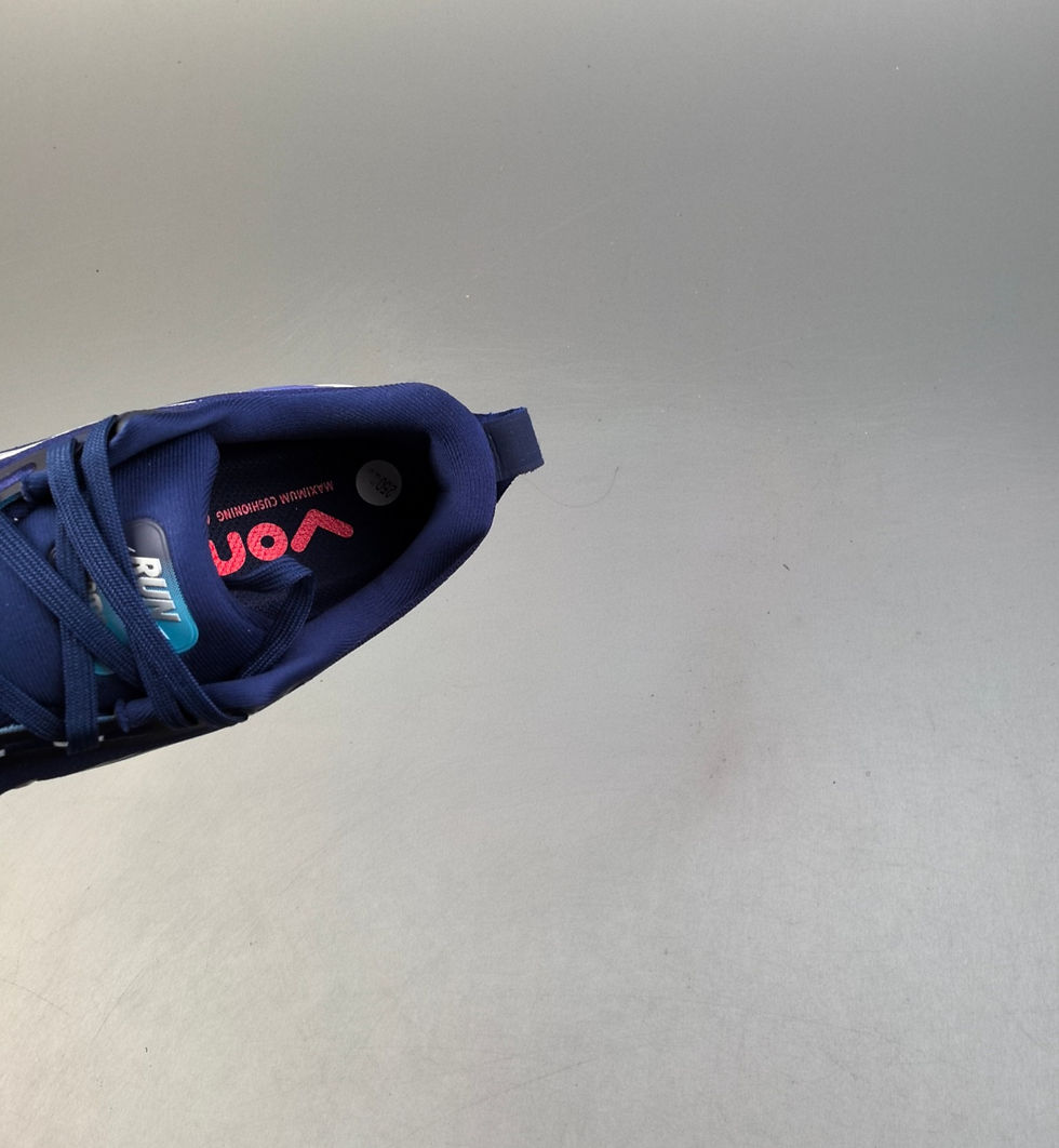 תמונה ממוזערת: Nike Vomero 18  ReactX