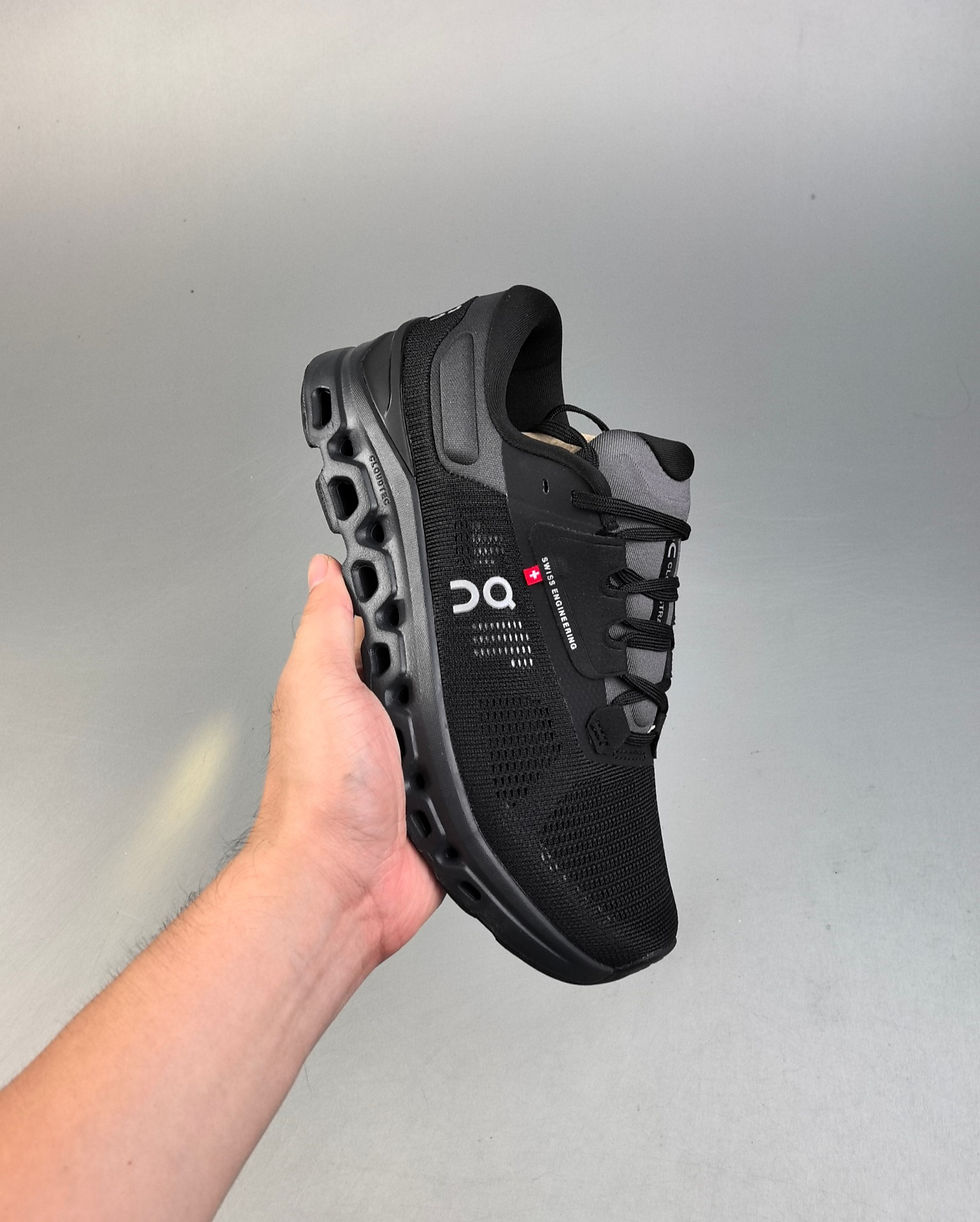 תמונה ממוזערת: OnCloud Runningstratus 3 – נעלי ריצה קלות ומשודרגות