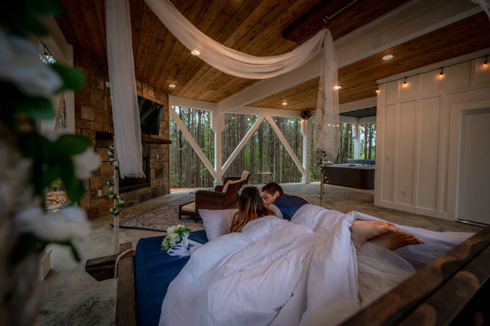 Treehouse at Pine Lake in Broken Bow Cabins Broken Bow Vacay Luxury Broken Bow cabin with a pool 5 Star Amenities in Broken Bow, OK Pine Lake and Hochatown, Oklahoma. Near Beavers Bend State Park, firepit and hot tub. Swinging bed