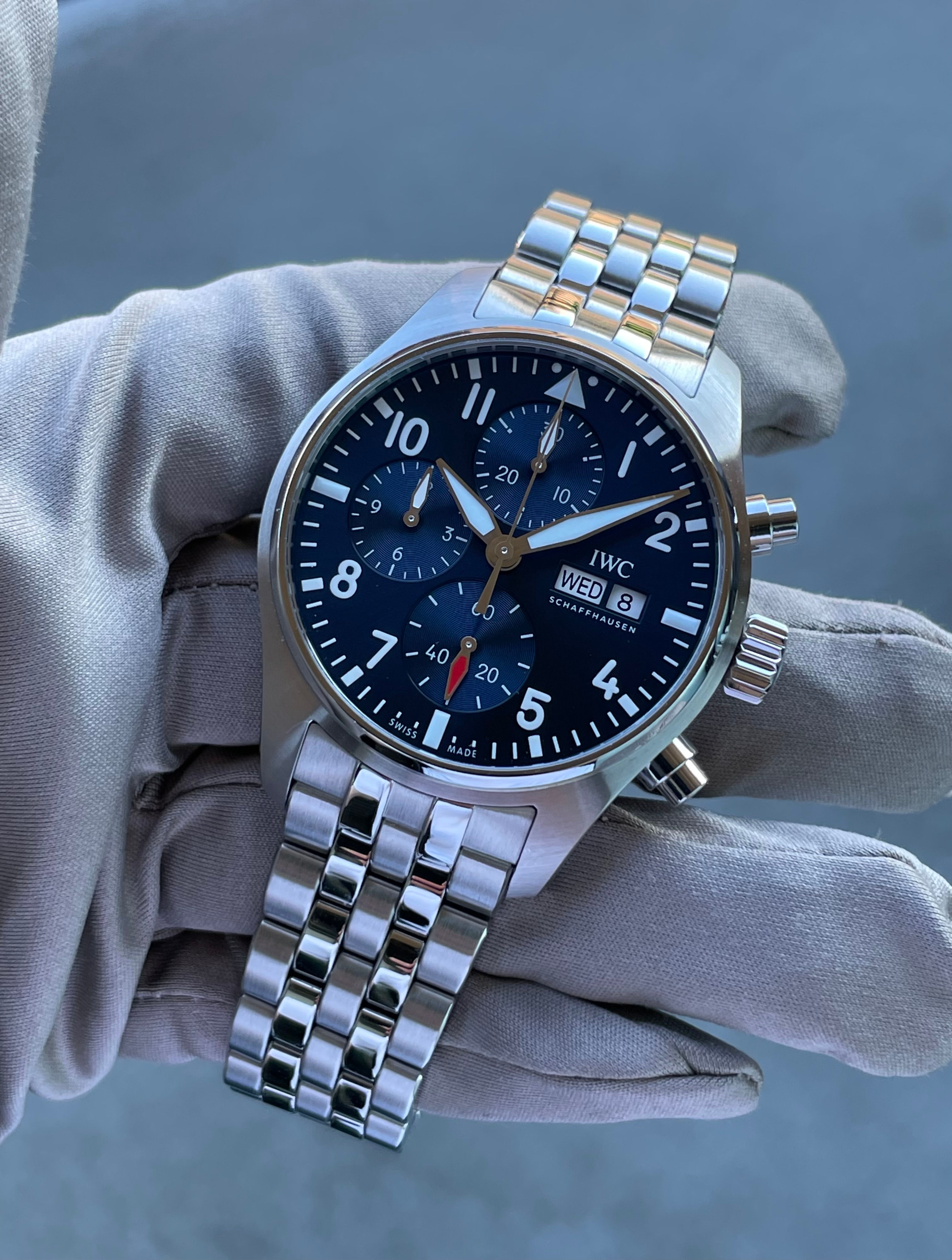 SOLD IWC Pilot's Watch Chronograph 41 IW388102